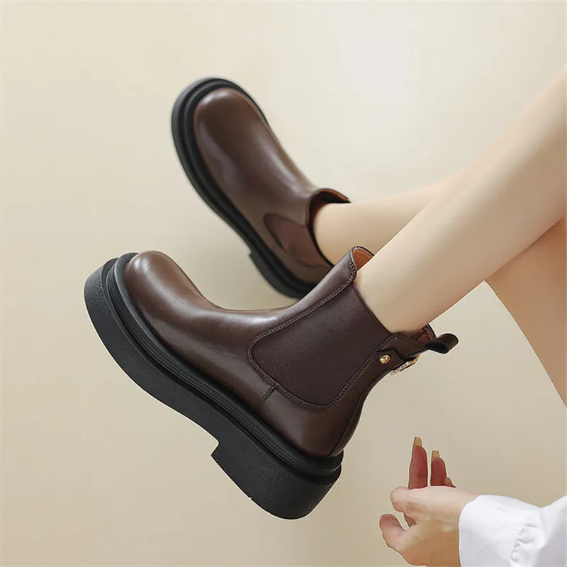 2023 Осенние женские ботинки из спилка, женские ботинки на платформе с круглым носком, зимние ботинки, женские универсальные короткие ботинки Zapatos Mujer