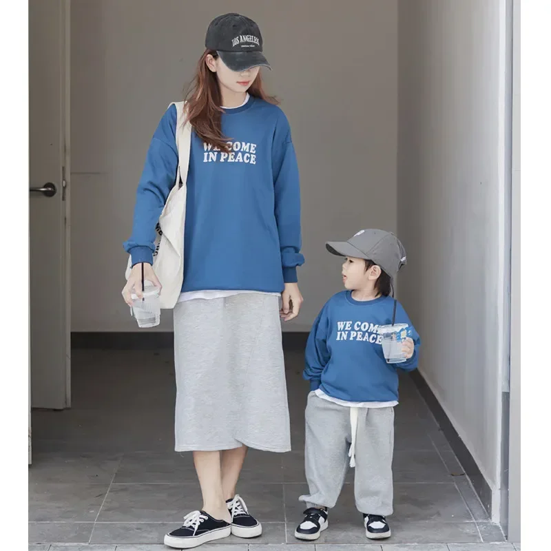 Толстовки, подходящая одежда для папы и мамы, Модная Осенняя детская семейная одежда в Корейском стиле, женские топы для девочек и мальчиков, маленькая дочь