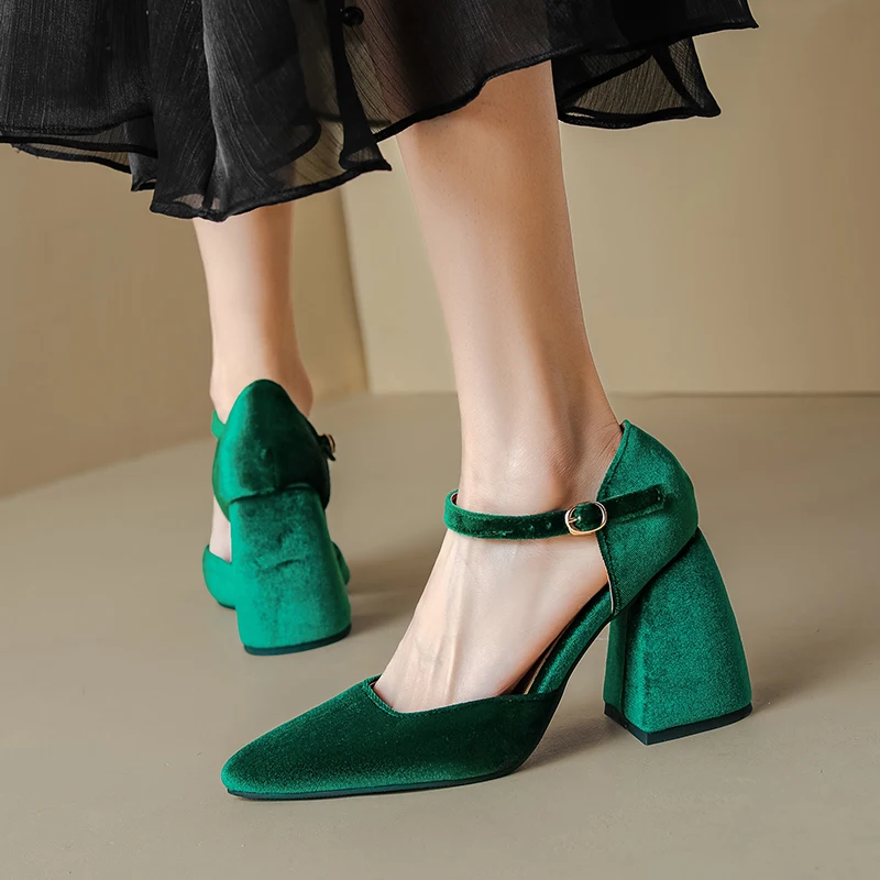 Весенние велюровые Бордово-зеленые туфли-лодочки, женская обувь с ремешком с пряжкой, на высоком квадратном каблуке, с острым носком, бархатные женские туфли Mary Janes, Большой размер 47