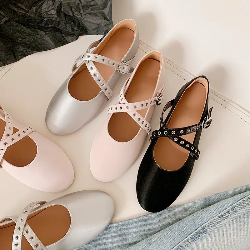 Модная женская обувь MKKHOU, Новые высококачественные шелковые туфли на плоской подошве с перекрестной пряжкой на ремне, современные балетные легкие туфли